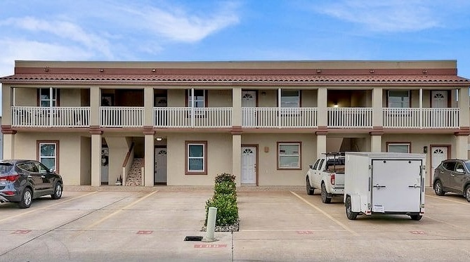 106-3B E Campeche St, Unit DiaMar Realty Group in South Padre Island, TX - Building Photo