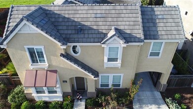 5807 Casita Way in Gilroy, CA - Foto de edificio - Building Photo