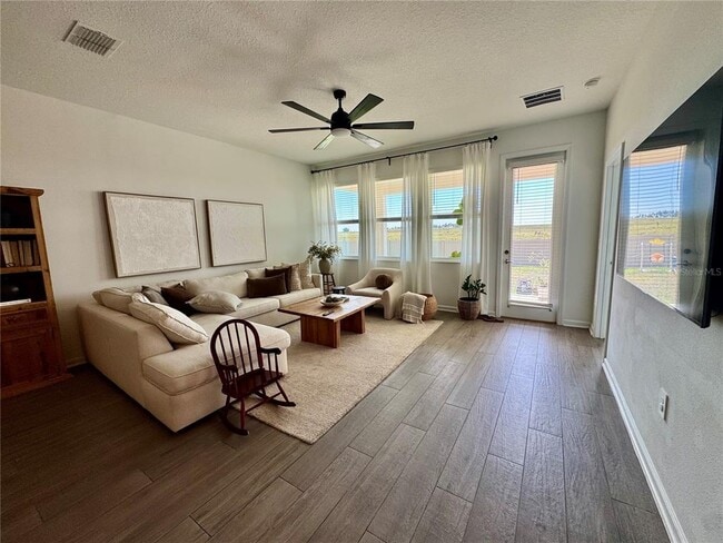 3024 Armstrong Ave in Clermont, FL - Building Photo - Building Photo