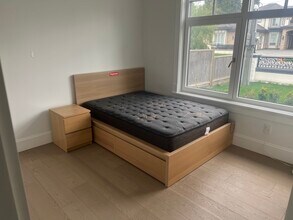 10811 Southridge Rd in Richmond, BC - Building Photo - Building Photo