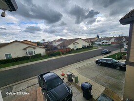 161 Aldeburgh Cir, Unit In law in Sacramento, CA - Building Photo