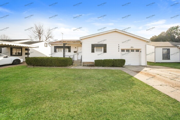 1342 SW 51st St in Oklahoma City, OK - Building Photo