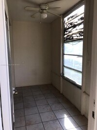 2940 NE 203rd St photo'