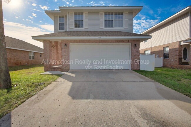 722 Marsh Harbor Dr in Mary Esther, FL - Building Photo - Building Photo