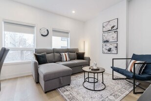 168 McCaul St in Toronto, ON - Building Photo