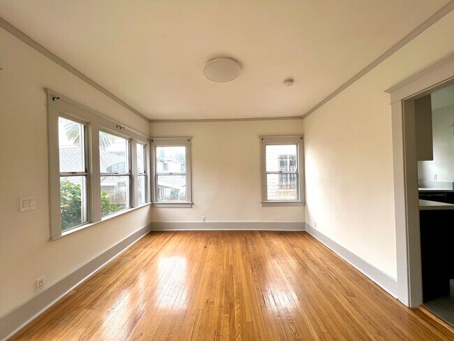 1343 Portia St, Unit 1343 Portia St in Los Angeles, CA - Building Photo - Building Photo