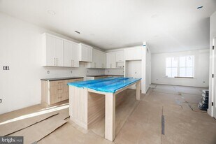 453 E Franklin St in Media, PA - Building Photo