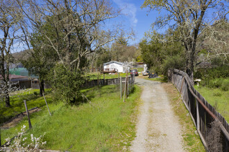 845 Horn in Glen Ellen, CA - Building Photo - Building Photo