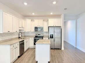 5732 Conley Ct in Milton, FL - Building Photo - Building Photo