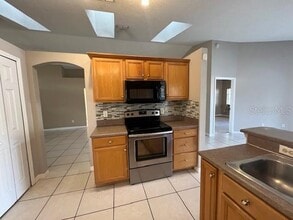 202 Woodbury Pines Cir in Orlando, FL - Building Photo - Building Photo