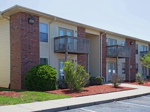 Huntley Ridge in Battlefield, MO - Foto de edificio - Building Photo