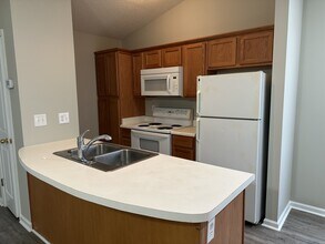 3918 Elizabeth Ave in New Bern, NC - Building Photo - Building Photo