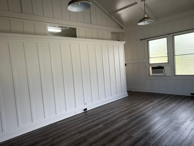 2581 Alaula Way in Honolulu, HI - Building Photo - Building Photo