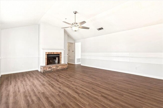 1240 Lynchburg Ct in Mobile, AL - Building Photo - Building Photo