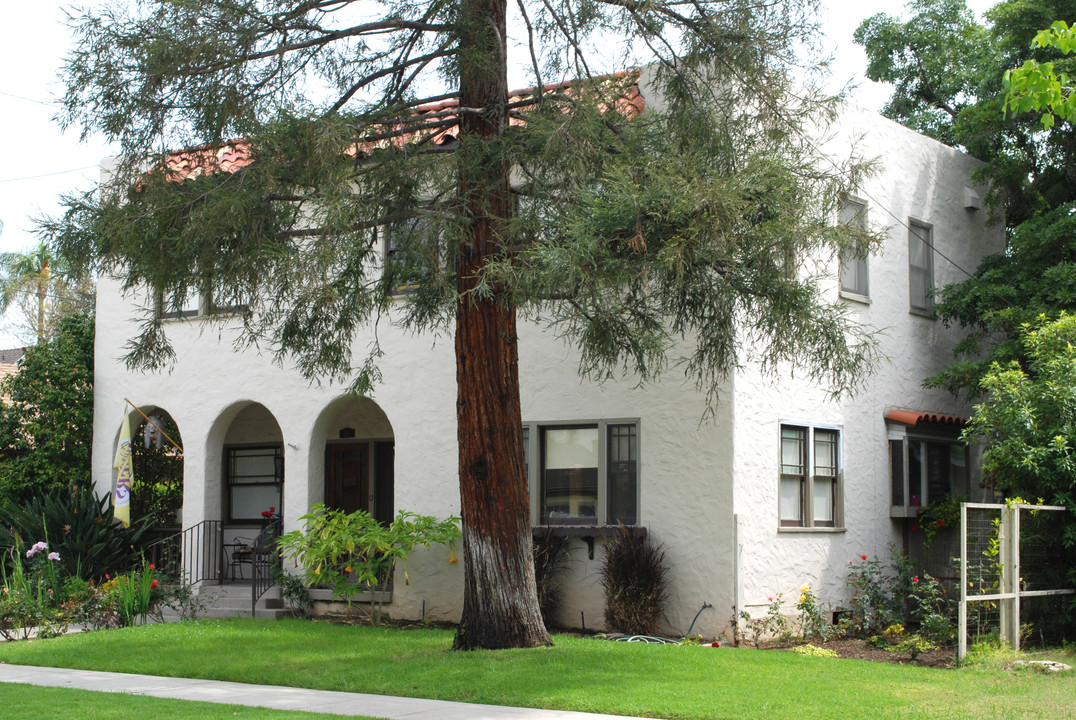 169 Harwood St in Orange, CA - Foto de edificio