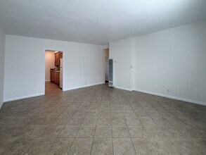 1065 Belfast Ln in Ventura, CA - Building Photo - Building Photo