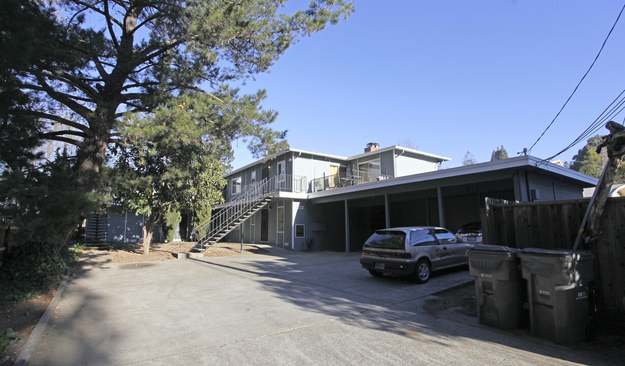 3849 Maybelle Ave in Oakland, CA - Foto de edificio