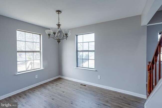 101 Bayberry Ct in Evesham, NJ - Building Photo - Building Photo