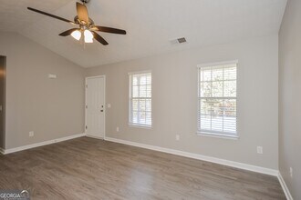 55 Pebble Ridge Dr in Covington, GA - Building Photo - Building Photo