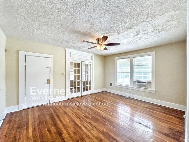 180 Clark Pl in Memphis, TN - Building Photo - Building Photo