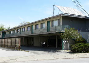 1617 Hess Rd in Redwood City, CA - Building Photo