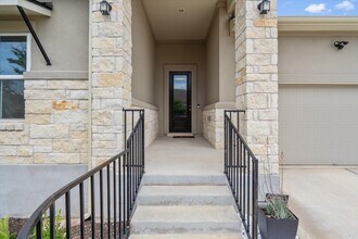 5855 San Savino Dr in Round Rock, TX - Building Photo - Building Photo