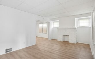 1554 Larchmont Rd in Cleveland, OH - Building Photo