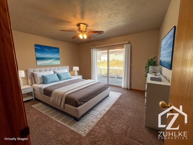 property at 220 N 34th St