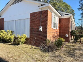 601 Helen St in Fayetteville, NC - Building Photo - Building Photo