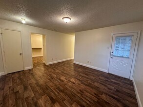 5415-5415 Brookhollow Dr in Sachse, TX - Building Photo - Building Photo
