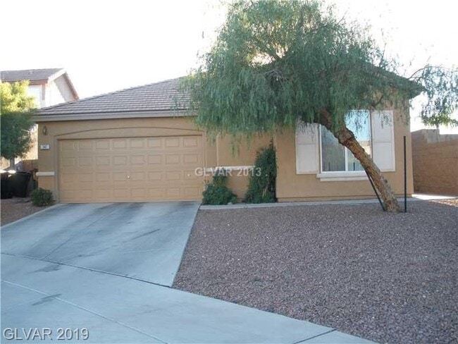 property at 547 Pinetop Lake St