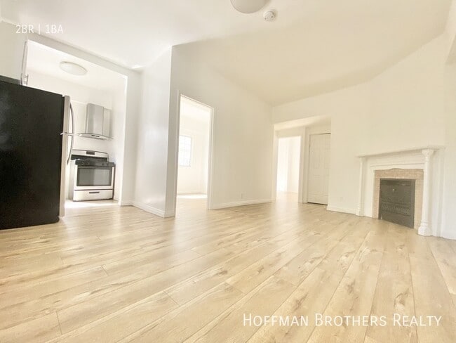 2691 N Griffin Ave