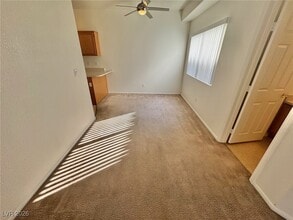 54 Ruffled Feather Way in Henderson, NV - Building Photo - Building Photo