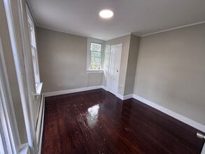 279 Tyler St in Trenton, NJ - Building Photo - Building Photo