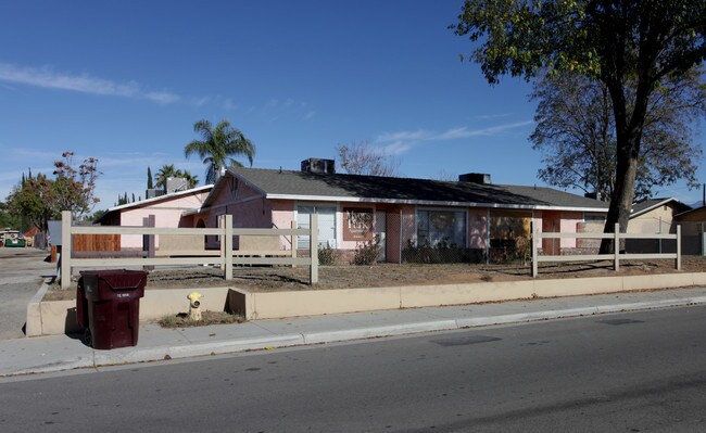 Myers Park Apartments in Moreno Valley, CA - Building Photo - Building Photo