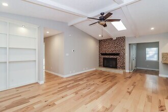 2715 Hilldale Blvd in Arlington, TX - Building Photo - Building Photo