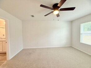 5801 Guinevere Ln in Milton, FL - Building Photo - Building Photo