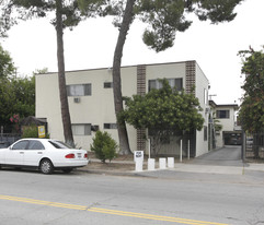 5948 Tujunga Ave Apartments