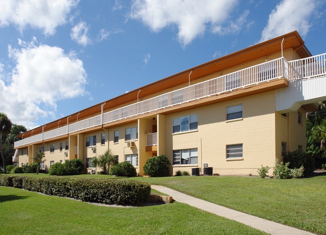Riverside Apartments