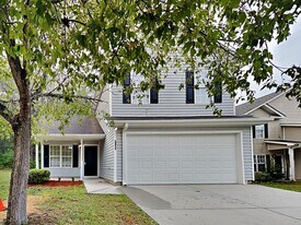 9135 Jefferson Village Dr SW in Covington, GA - Building Photo