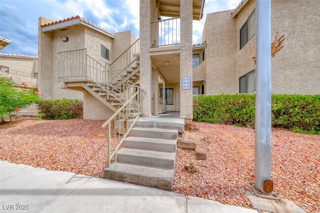 1937 Scimitar Dr in Henderson, NV - Building Photo - Building Photo