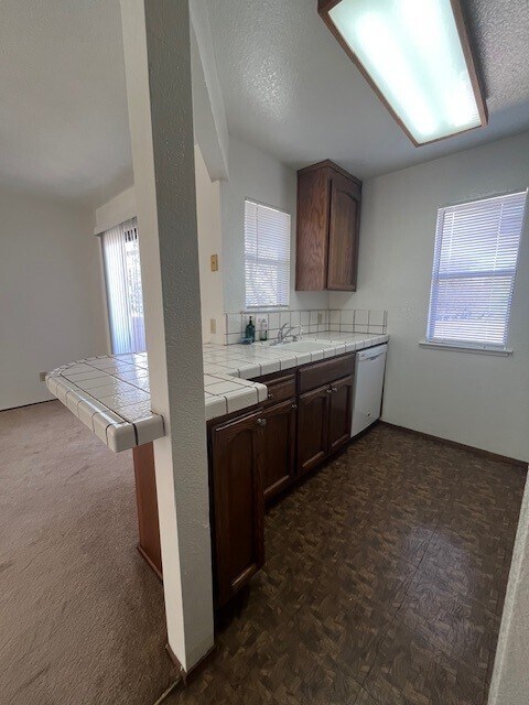 538 Ironwood Ter, Unit 5 in Sunnyvale, CA - Building Photo - Building Photo