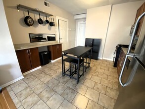 3040 N California Ave in Chicago, IL - Building Photo - Building Photo