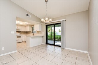 219 SE 20th St in Cape Coral, FL - Building Photo - Building Photo