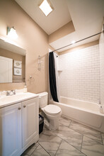 23 Linwood St, Unit 3 in Boston, MA - Foto de edificio - Building Photo