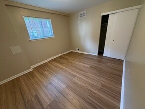 9358 Hoff St in Philadelphia, PA - Building Photo - Building Photo