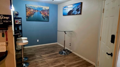 4410 N Longview Ave, Unit 108 in Phoenix, AZ - Building Photo - Building Photo