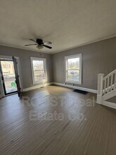 1027 W Pleasant St in Springfield, OH - Building Photo - Building Photo