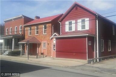 527-529 N Centre St in Cumberland, MD - Building Photo