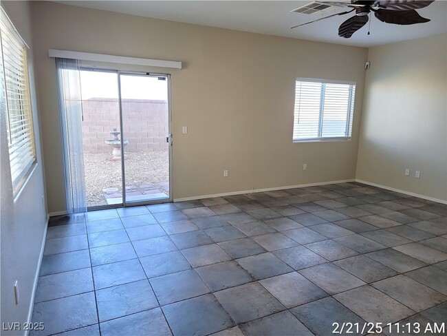 8796 Duncan Barrel Ave in Las Vegas, NV - Building Photo - Building Photo